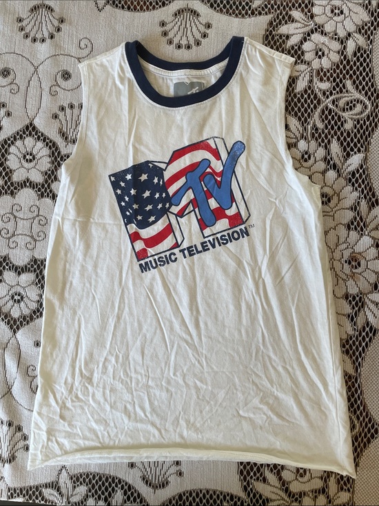 MTV Tops - MTV 2020 Retro Vibe Sleeveless Tank Top - White with Navy Trim